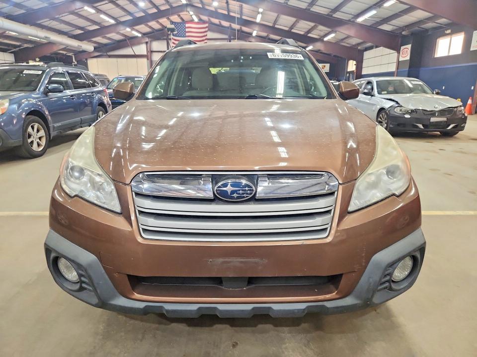 Photo 5 from auction – 2013 SUBARU OUTBACK with VIN 4S4BRBCC9D3312589