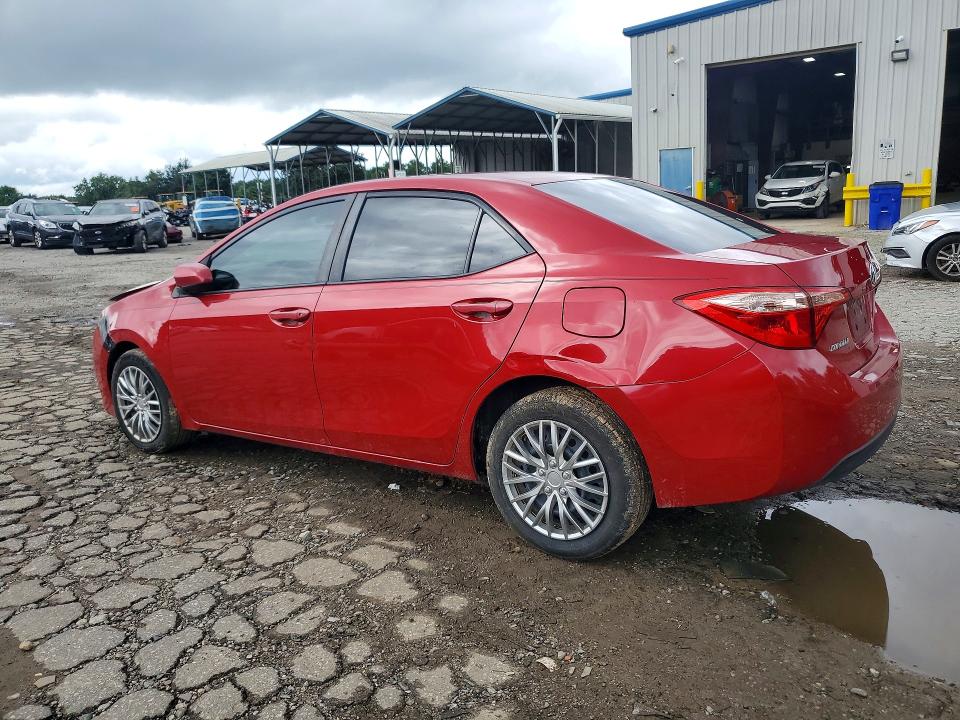 Photo 2 from auction – 2018 TOYOTA COROLLA with VIN 2T1BURHE1JC039673