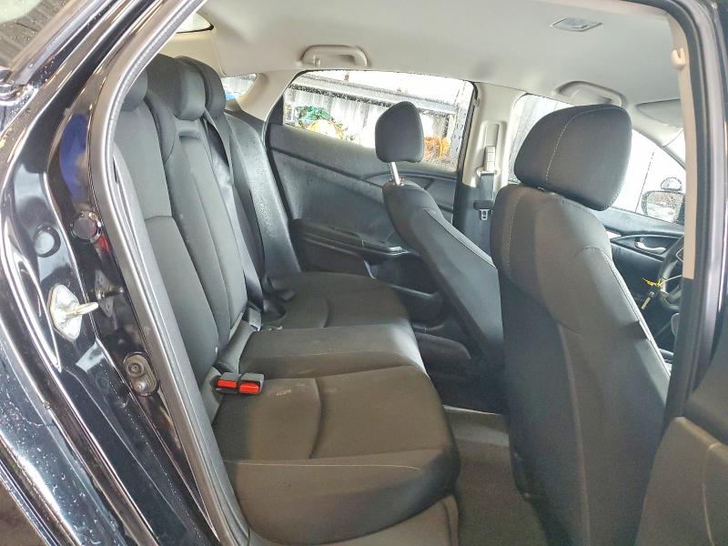 Photo 10 from auction – 2018 HONDA CIVIC with VIN 2HGFC2F58JH000486
