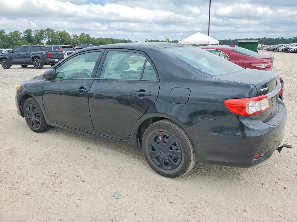 Photo 2 from auction – 2011 TOYOTA COROLLA with VIN 2T1BU4EE3BC587781