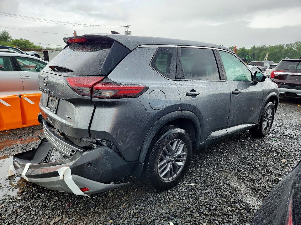 Photo 3 from auction – 2023 NISSAN ROGUE with VIN 5N1BT3AB0PC920149
