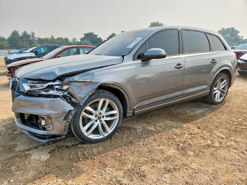 AUDI Q7 2017 with VIN WA1VAAF78HD002641 - Photo from auction