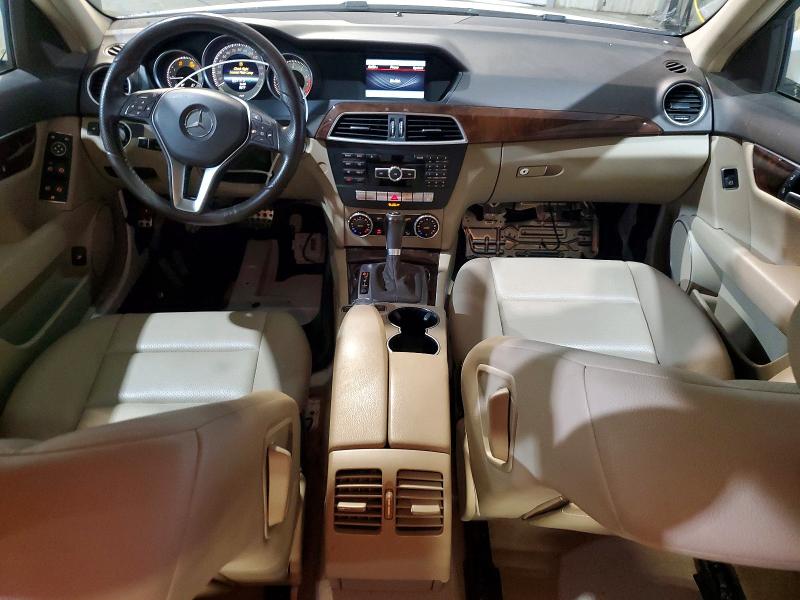 Photo 8 from auction – 2013 MERCEDES-BENZ C with VIN WDDGF8AB5DR281635