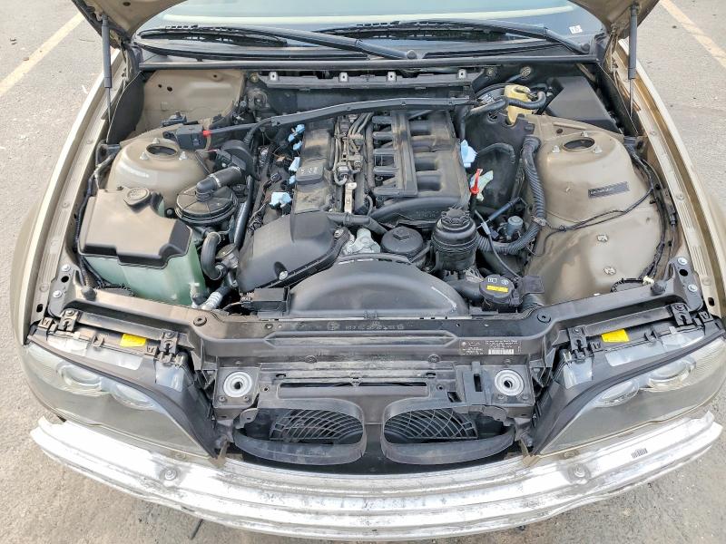 Photo 11 from auction – 2006 BMW 325 with VIN WBABW33456PX85586