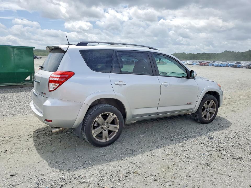 Photo 3 from auction – 2010 TOYOTA RAV4 with VIN JTMRF4DV7A5035075