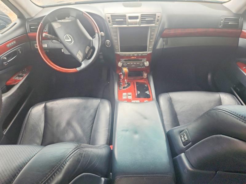 Photo 8 from auction – 2010 LEXUS LS with VIN JTHCL5EF6A5005771