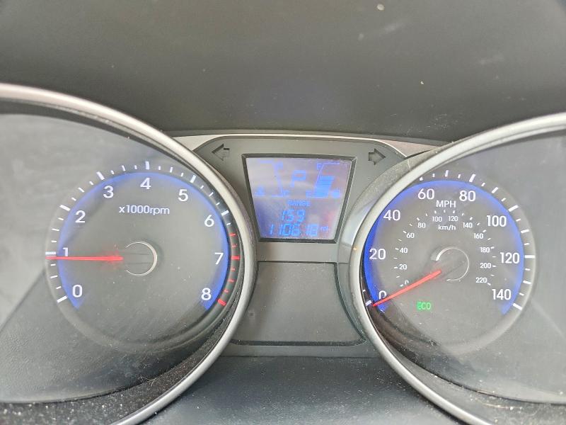 Photo 9 from auction – 2012 HYUNDAI TUCSON with VIN KM8JU3AC7CU343268