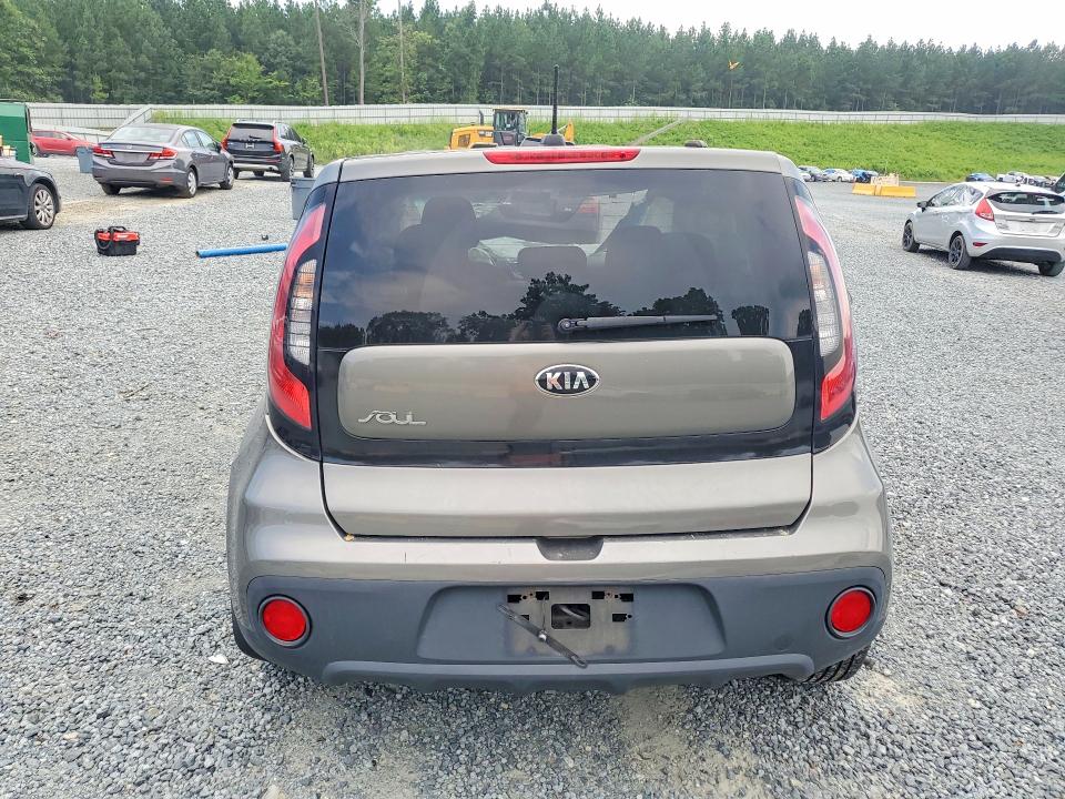 Photo 6 from auction – 2017 KIA SOUL with VIN KNDJN2A24H7490396