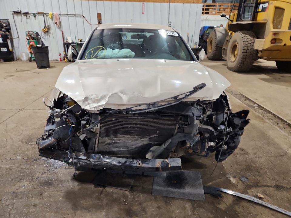 Photo 5 from auction – 2013 CHRYSLER 200 with VIN 1C3CCBAG1DN688647