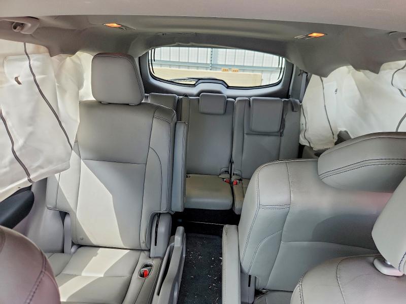 Photo 10 from auction – 2015 TOYOTA HIGHLANDER with VIN 5TDKKRFH6FS069768
