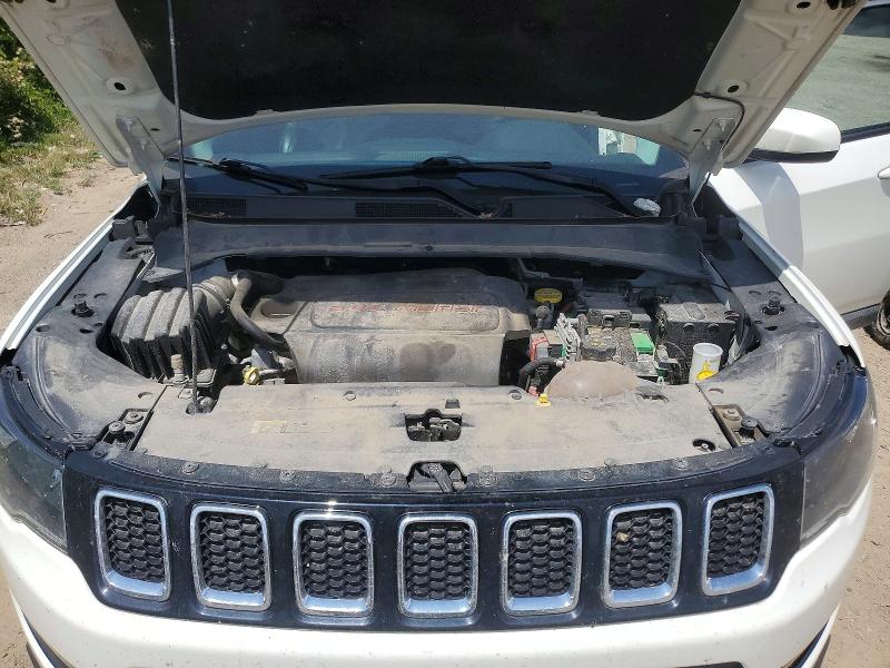 Photo 12 from auction – 2018 JEEP COMPASS with VIN 3C4NJDBB4JT261483
