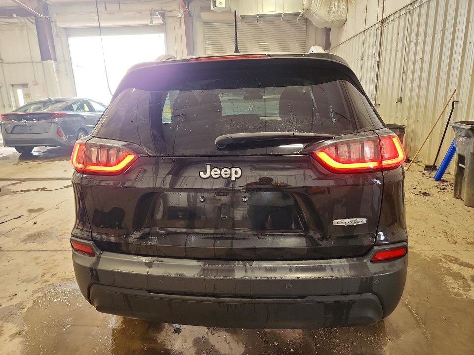 Photo 6 from auction – 2019 JEEP CHEROKEE with VIN 1C4PJLCB9KD416649