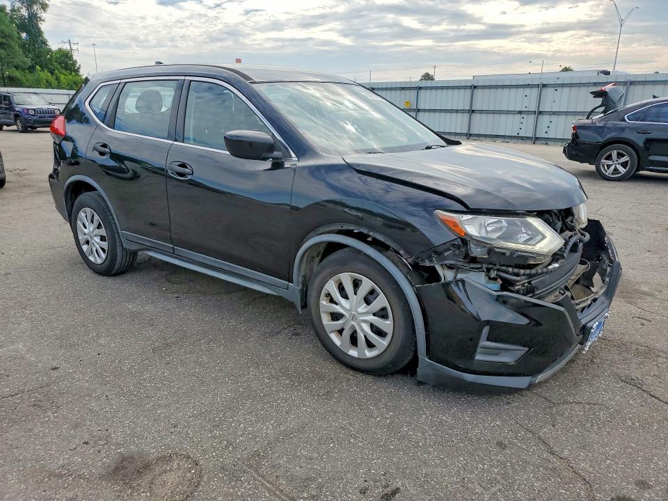 Photo 4 from auction – 2017 NISSAN ROGUE with VIN JN8AT2MV6HW013944