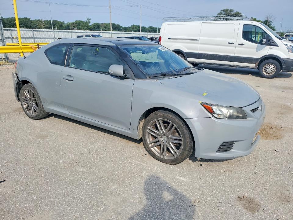 Photo 4 from auction – 2012 SCION TC with VIN JTKJF5C73C3041940