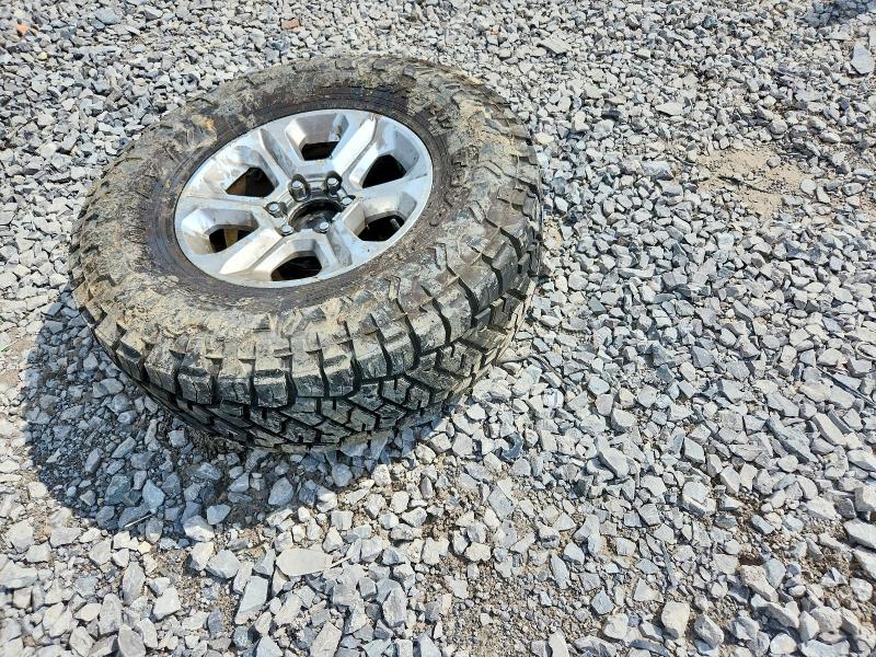 Photo 13 from auction – 2002 TOYOTA 4RUNNER with VIN JT3HN86R620390523