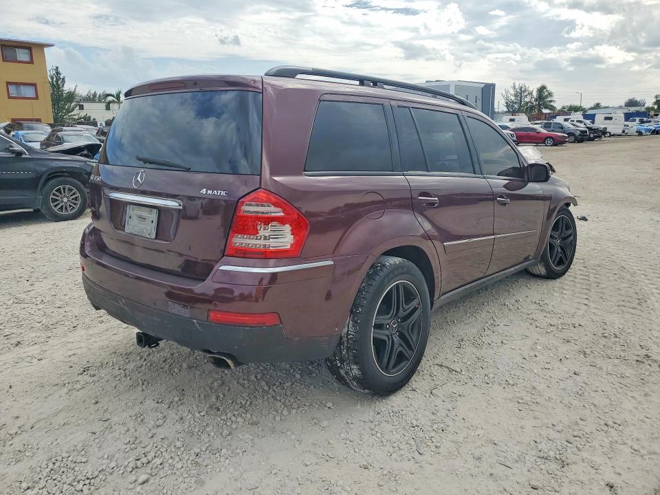 Photo 3 from auction – 2007 MERCEDES-BENZ GL with VIN 4JGBF71E87A156314