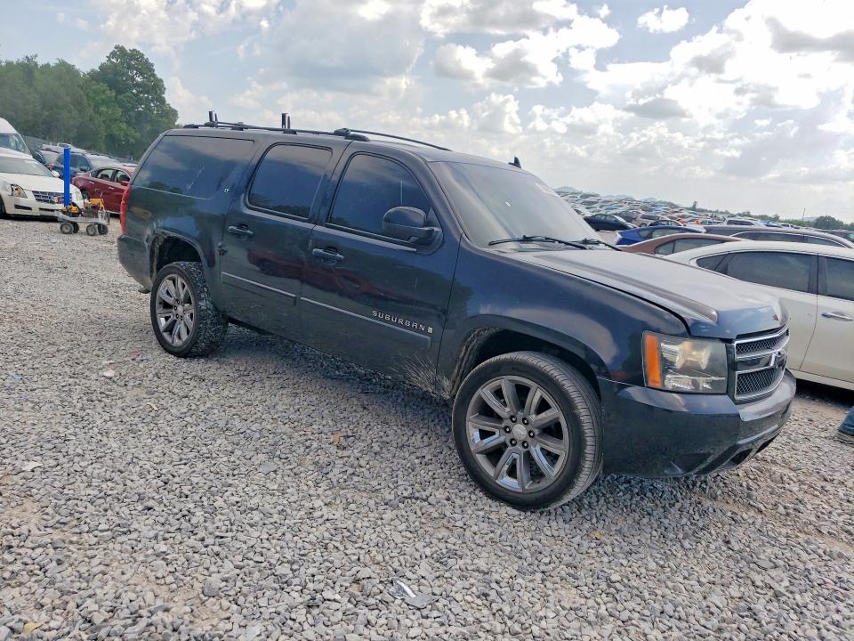 Photo 4 from auction – 2007 CHEVROLET SUBURBAN with VIN 3GNFK16307G187734