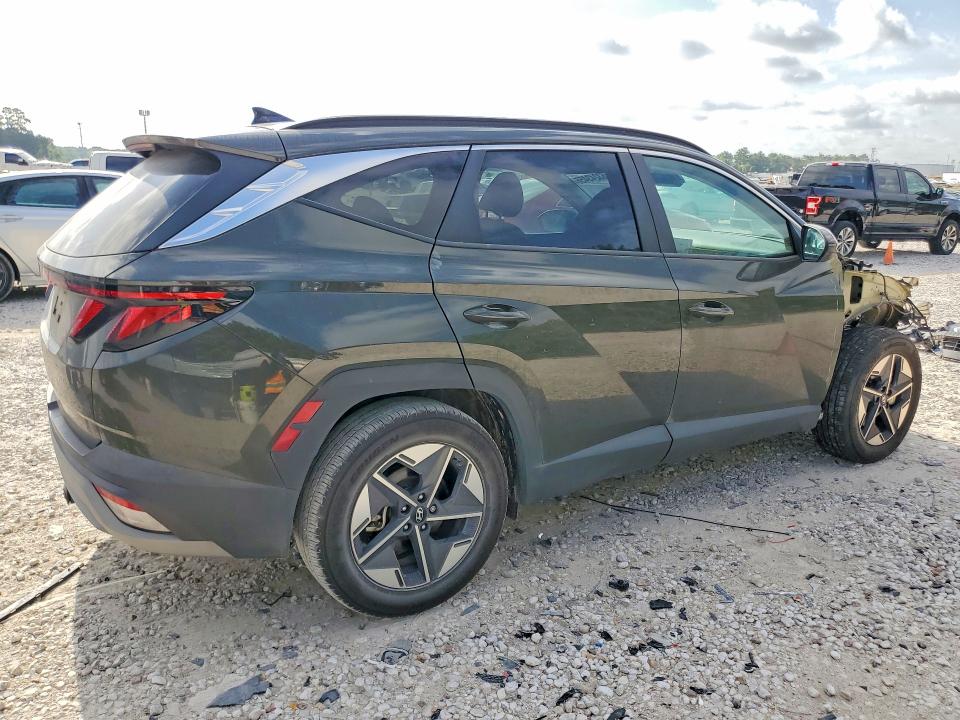 Photo 3 from auction – 2025 HYUNDAI TUCSON with VIN 5NMJB3DE2SH585785