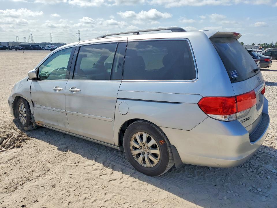 Photo 2 from auction – 2010 HONDA ODYSSEY with VIN 5FNRL3H6XAB050240