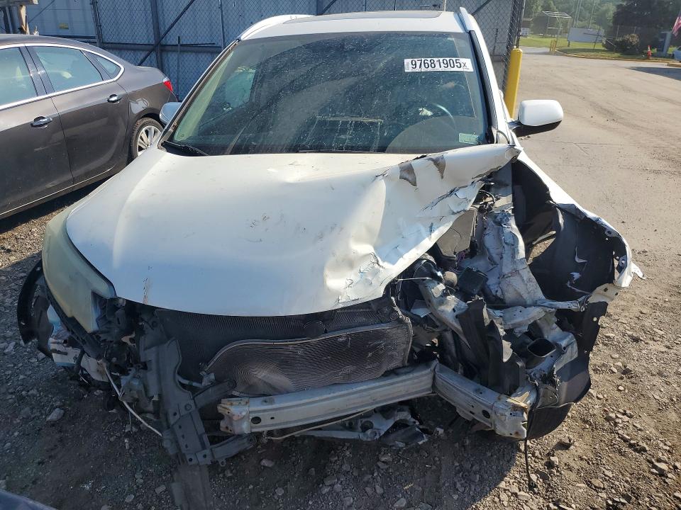 Photo 5 from auction – 2015 HONDA CR-V with VIN 5J6RM4H70FL069468