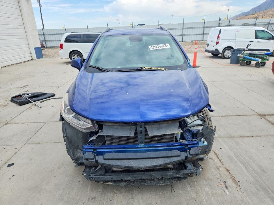 Photo 5 from auction – 2017 CHEVROLET TRAX with VIN 3GNCJPSB7HL130915