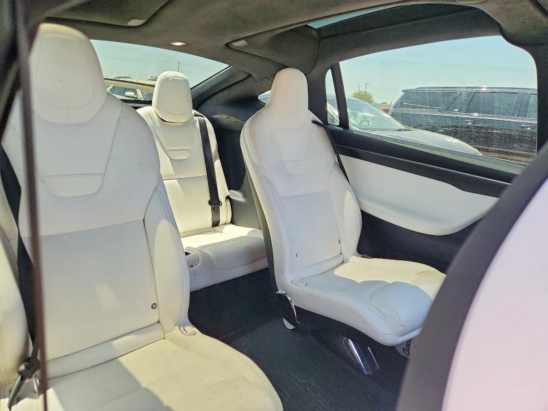 صورة رقم 11 من المزاد - 2017 TESLA MODEL X مع VIN 5YJXCBE26HF041838