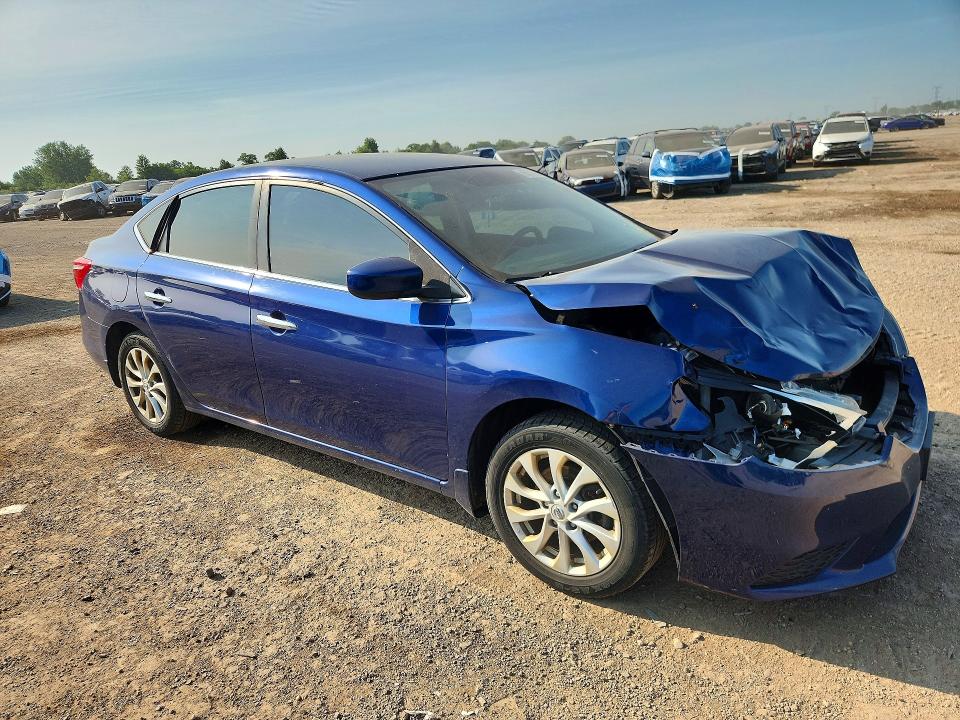 Photo 4 from auction – 2017 NISSAN SENTRA with VIN 3N1AB7AP6HY403732