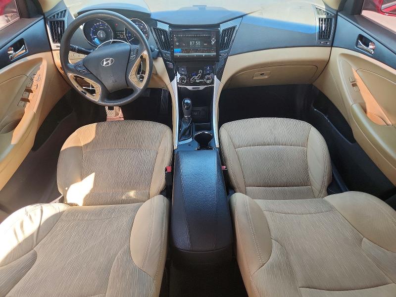 Photo 8 from auction – 2012 HYUNDAI SONATA with VIN 5NPEB4AC7CH356372