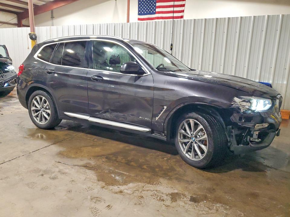 Photo 4 from auction – 2018 BMW X3 with VIN 5UXTR9C56JLC81446