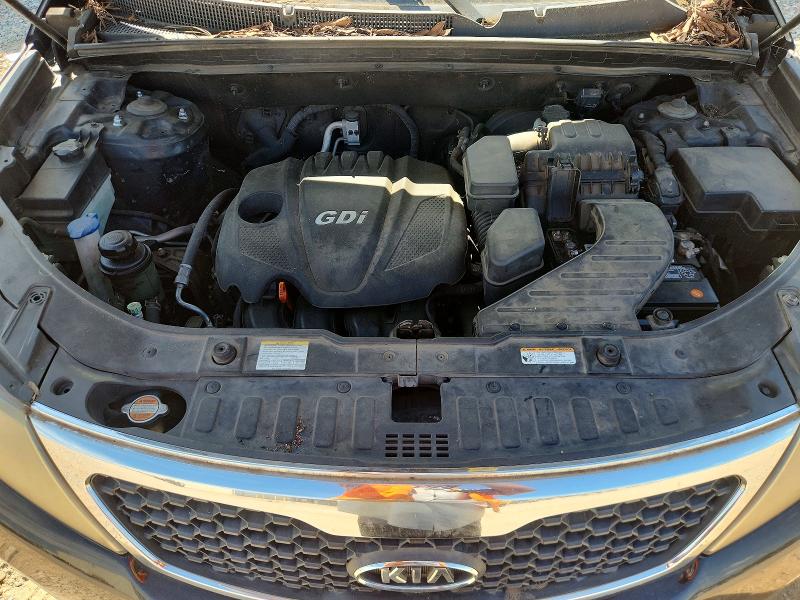 Photo 12 from auction – 2012 KIA SORENTO with VIN 5XYKT3A61CG192306