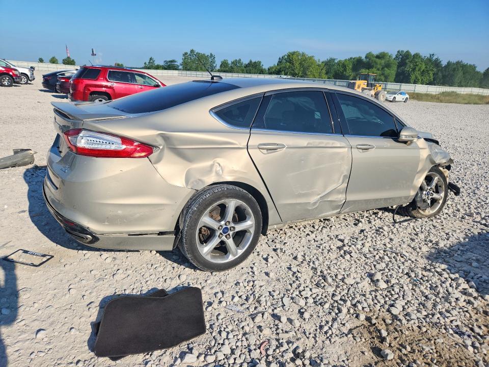 Photo 3 from auction – 2015 FORD FUSION with VIN 3FA6P0T99FR216265