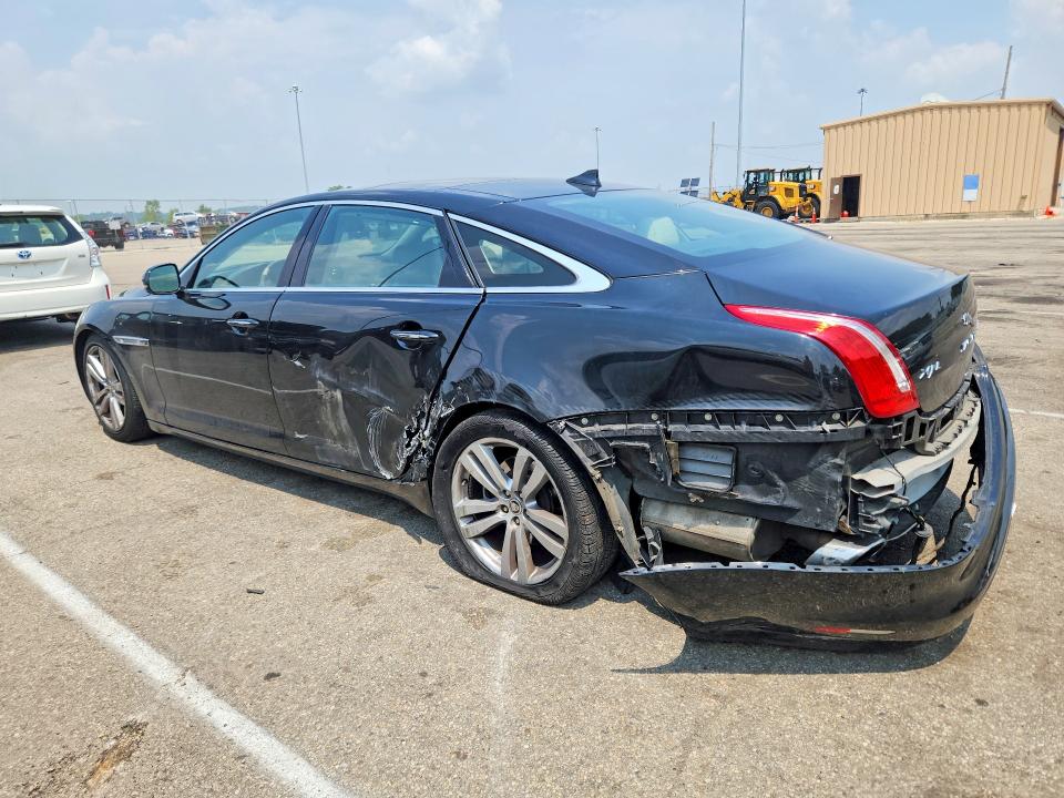 Photo 2 from auction – 2013 JAGUAR XJL with VIN SAJWJ2GD9D8V46042