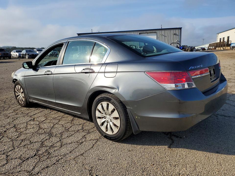 Photo 2 from auction – 2011 HONDA ACCORD with VIN 1HGCP2F36BA010472