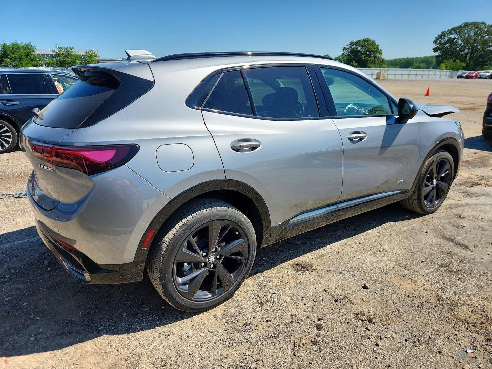 Photo 3 from auction – 2025 BUICK ENVISION with VIN LRBFZLE46SD035729