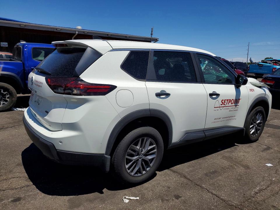 Photo 3 from auction – 2026 NISSAN ROGUE with VIN 5N1BT3AB3TC674756