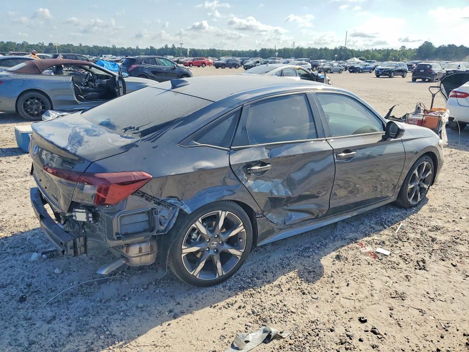 Photo 3 from auction – 2026 HONDA CIVIC with VIN 2HGFE4F8XTH347563