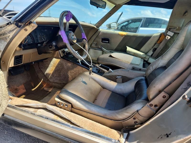 Photo 7 from auction – 1982 CHEVROLET CORVETTE with VIN 1G1AY0788C5121304