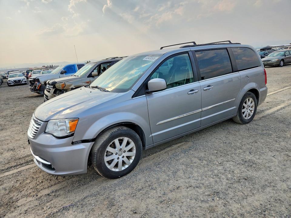 2015 CHRYSLER TOWN & COUNTRY - Търг №63430506