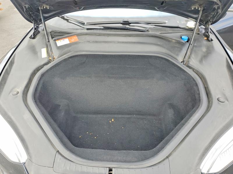 Photo 11 from auction – 2015 TESLA MODEL S with VIN 5YJSA1E21FF110961