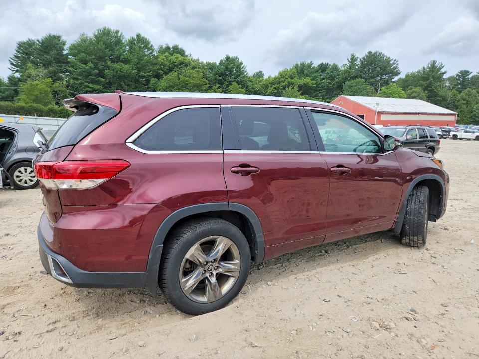 Photo 3 from auction – 2017 TOYOTA HIGHLANDER with VIN 5TDDZRFH4HS456729