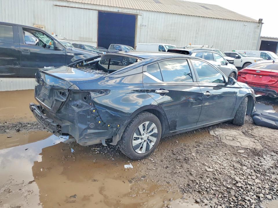Zdjęcie 3 z aukcji – 2019 NISSAN ALTIMA z VIN 1N4BL4BV2KN322179