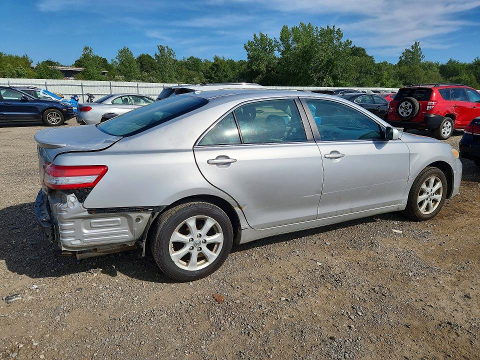 Photo 3 from auction – 2010 TOYOTA CAMRY with VIN 4T4BF3EK0AR077031