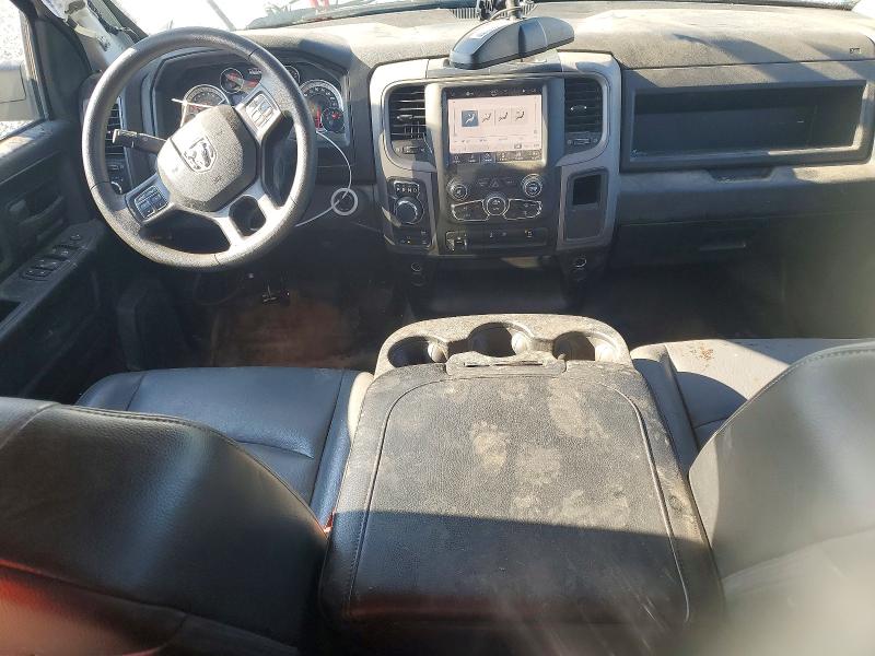 Photo 8 from auction – 2024 RAM 1500 CLASSIC with VIN 1C6RR7FG0RS155246
