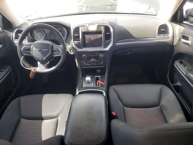 Photo 8 from auction – 2020 CHRYSLER 300 with VIN 2C3CCAAG7LH172603