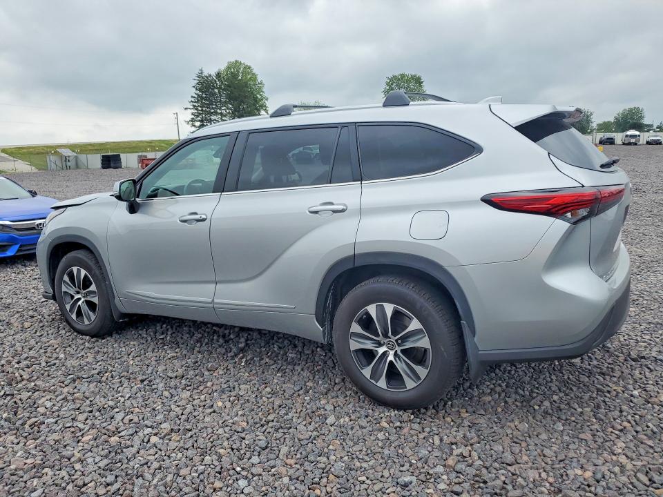 صورة رقم 2 من المزاد - 2023 TOYOTA HIGHLANDER مع VIN 5TDKDRBH8PS012604