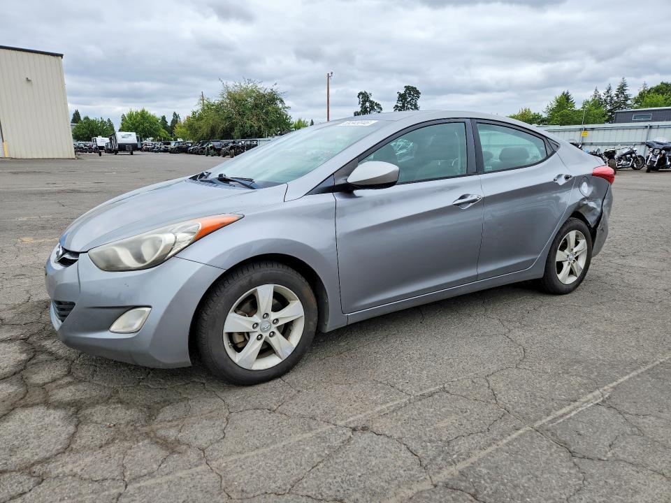 HYUNDAI ELANTRA 2013 with VIN KMHDH4AE4DU486995 - Photo from auction