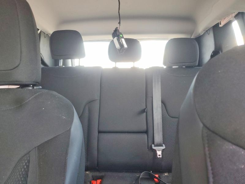 Photo 10 from auction – 2018 JEEP RENEGADE with VIN ZACCJABB0JPH92189