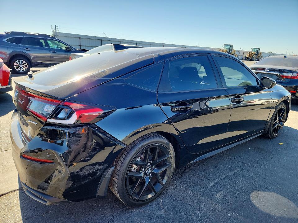 Photo 3 from auction – 2022 HONDA CIVIC with VIN 19XFL2H81NE020747