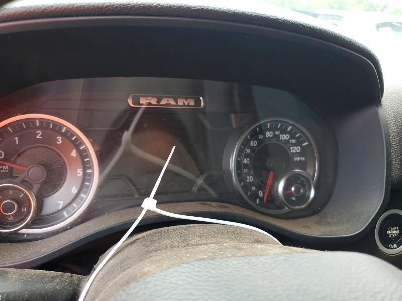 Photo 9 from auction – 2022 RAM 1500 with VIN 1C6RREBG0NN452049