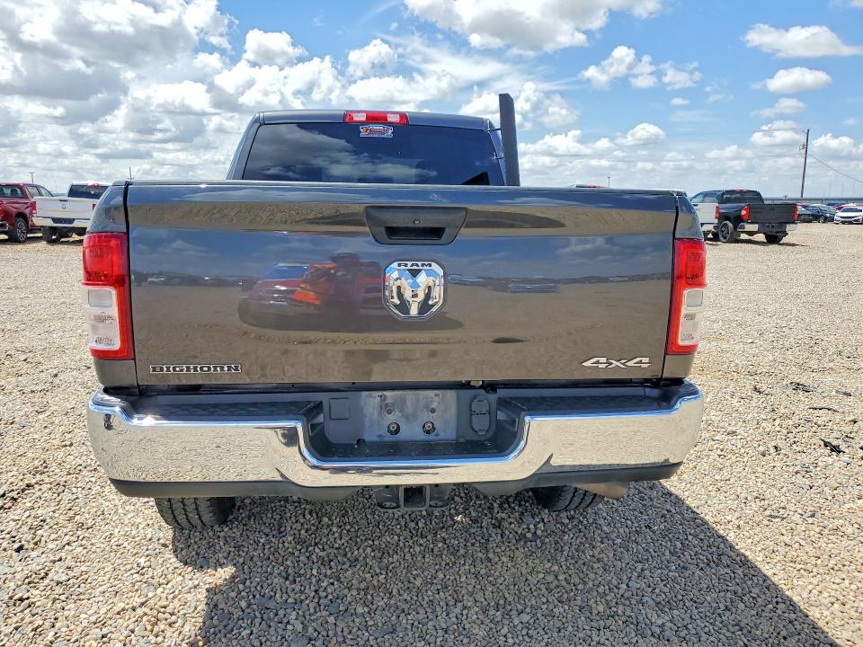 Photo 6 from auction – 2024 RAM 2500 with VIN 3C6UR5DLXRG338546